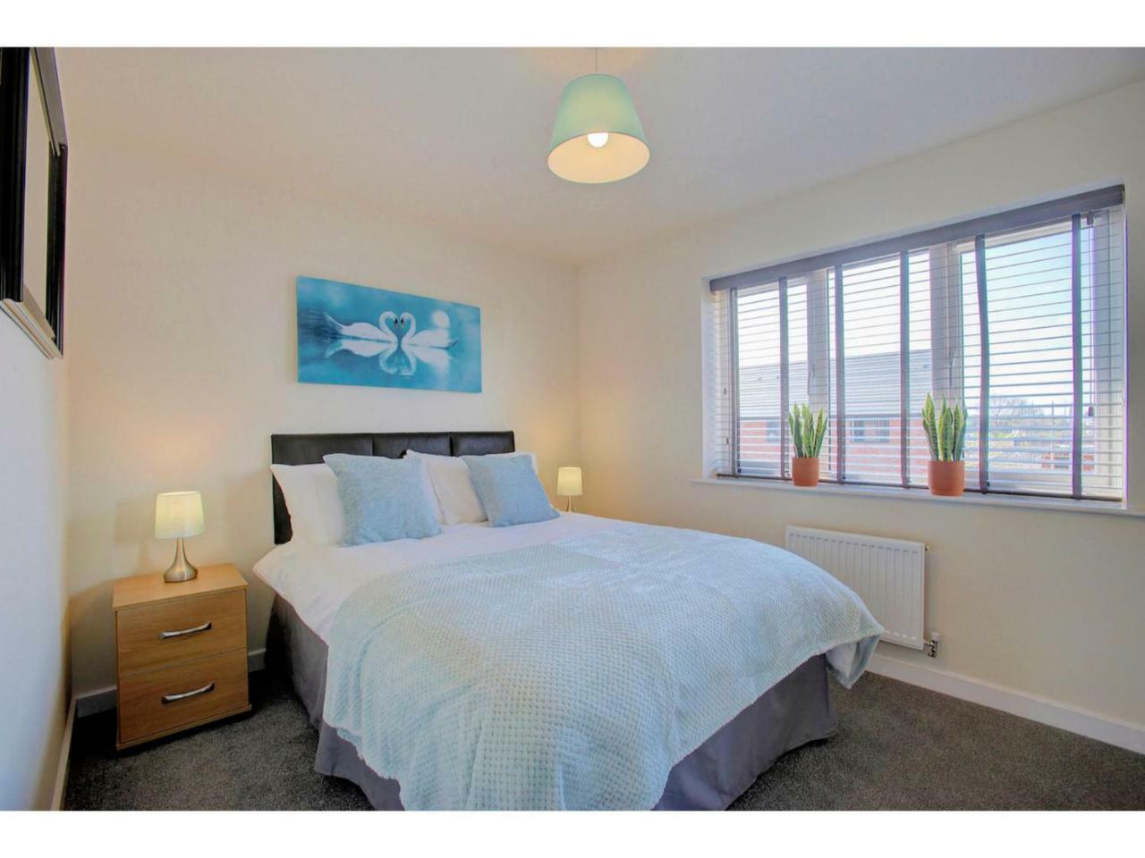 Newly Built, Splendid House For 5 In Manchester! Ngoại thất bức ảnh