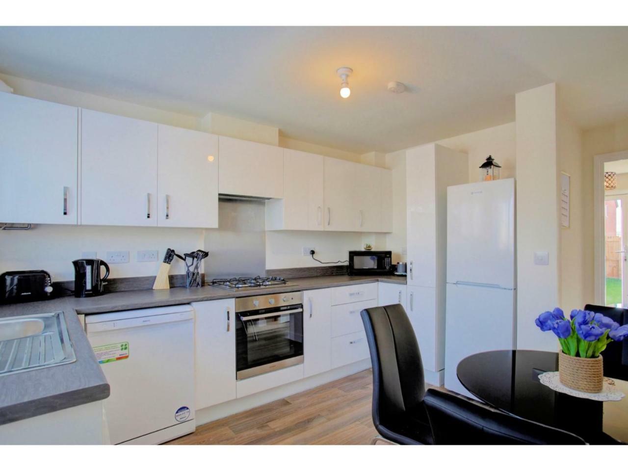 Newly Built, Splendid House For 5 In Manchester! Ngoại thất bức ảnh